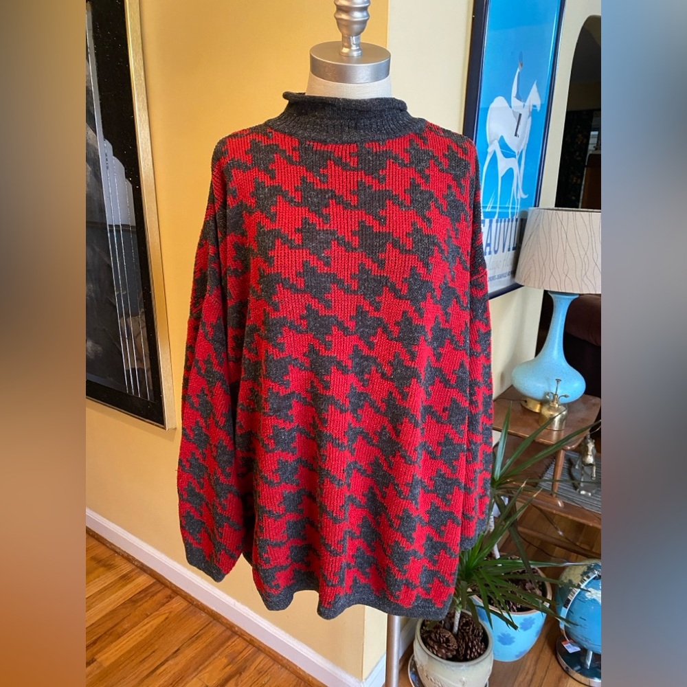 vintage 80’s houndstooth sweater
